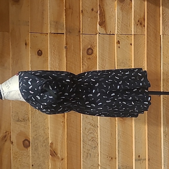 Feather dress size 10 - Picture 3 of 5